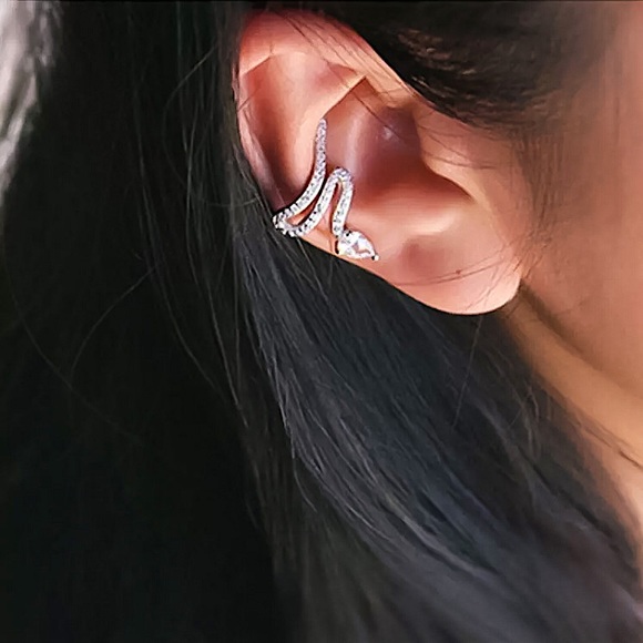 ⚜️[𝟯𝟬%𝗢𝗙𝗙|𝗯𝘂𝗻𝗱𝗹𝗲𝘀 𝟯+]⚜️CZ Rhodium Snake Cuff Earring NEW - Picture 5 of 12
